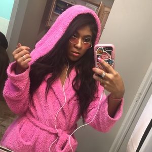 Meet your Posher, Maria